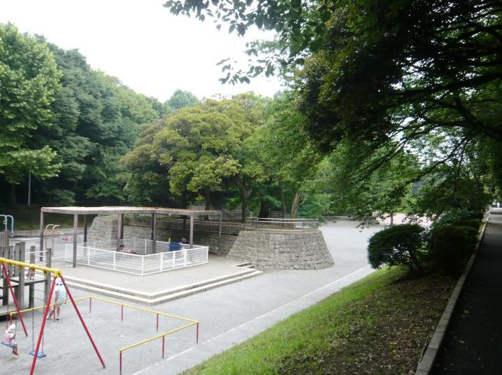 Libero　Shin Ekoda　リベロ新江古田の周辺|整備のされた大きな公園です。江古田の森公園