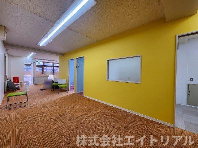 アテックビル の内装
