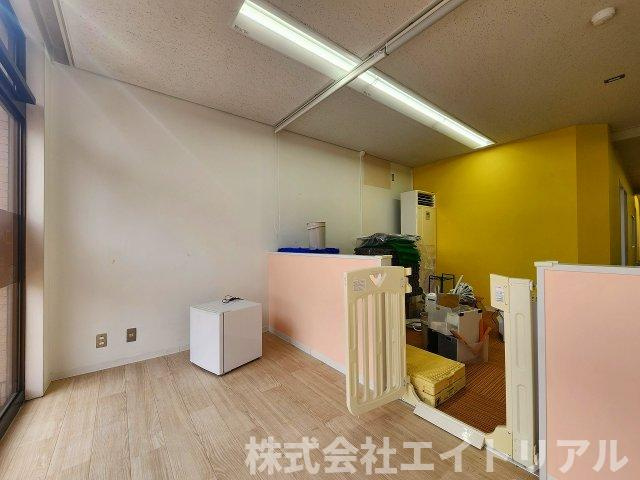 アテックビル の内装