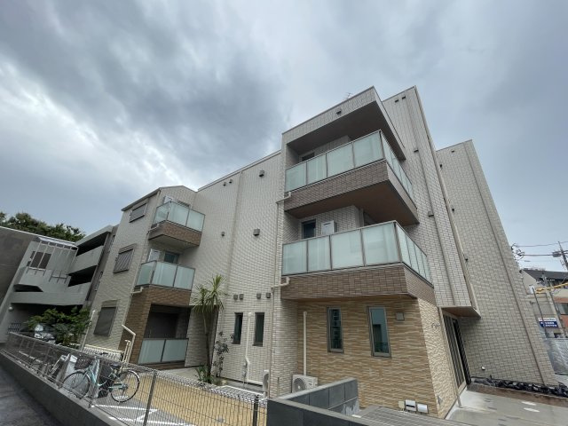 多摩市関戸４丁目の賃貸マンション