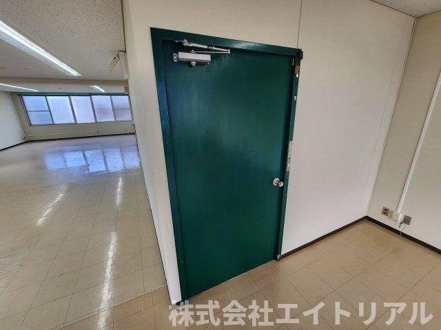 アテックビル の内装
