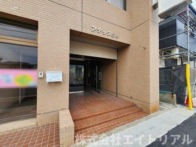 アテックビル のエントランス