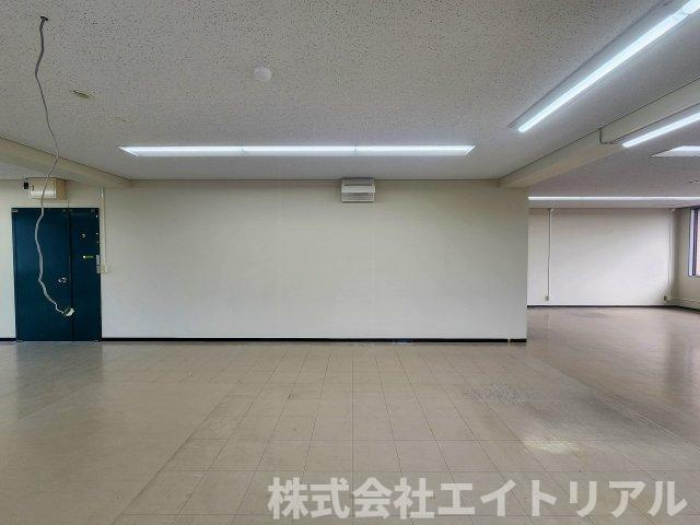 アテックビル の内装