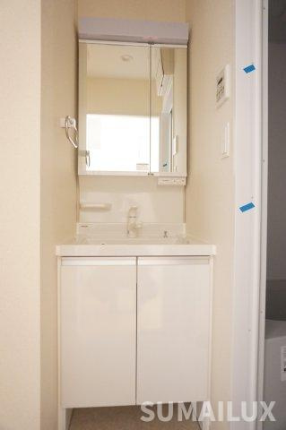熊本市中央区国府２丁目の賃貸マンションの独立洗面台