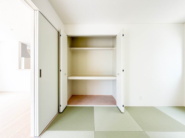 佐賀市開成-第10 全2棟の収納|■■2号棟／1F／和室■■