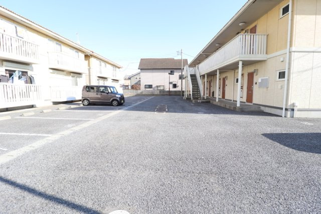 グランシャリオ　Ａの駐車場|駐車場