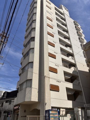 ユニーブル神丘マンションの外観