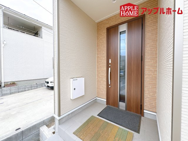 [中古戸建] 加須市久下の玄関