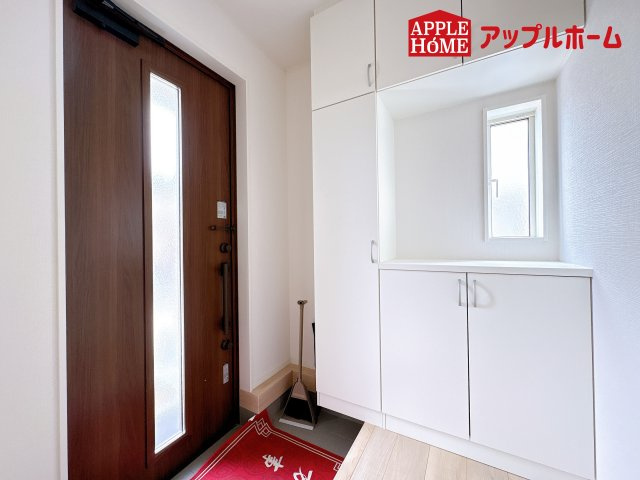 [中古戸建] 加須市久下の玄関