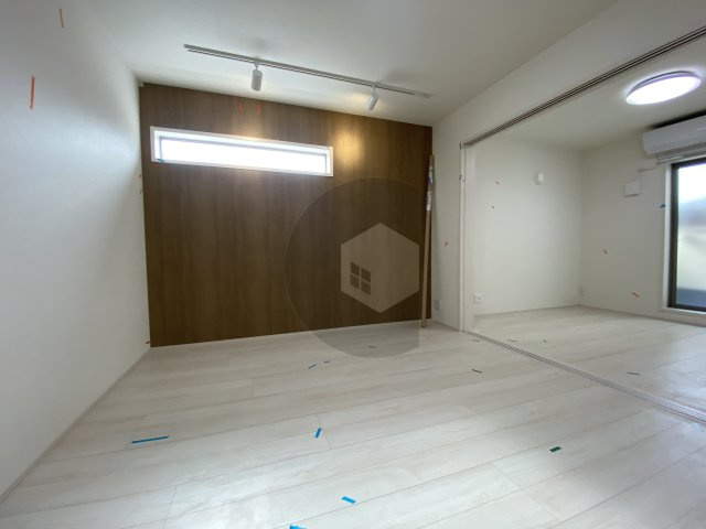 フジパレス中央長田の洋室