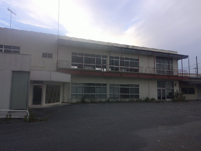 茂原市高師町３丁目の倉庫の外観