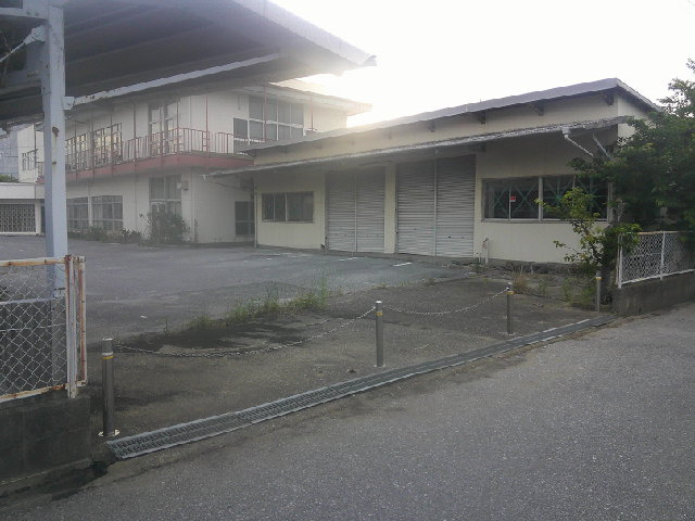 茂原市高師町３丁目の倉庫の外観
