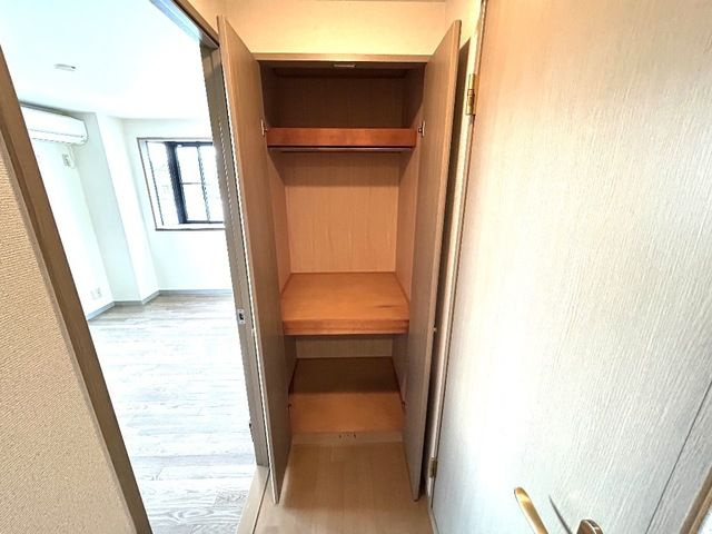 ソレイユ段上の収納
