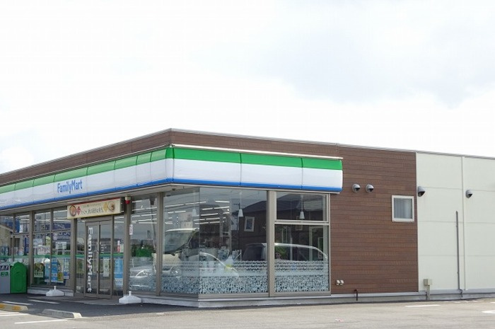 フォレストメゾン堀割の周辺|ファミリーマート神栖堀割2丁目店　97m