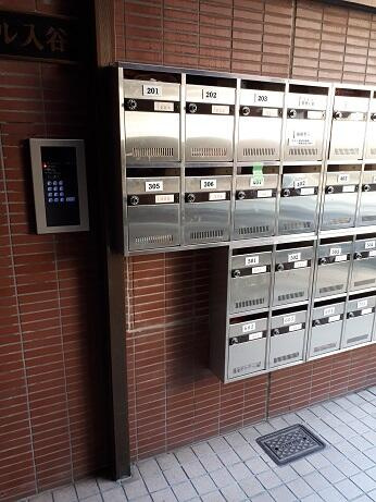 郵便受け、オートロック