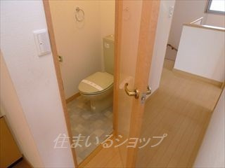 広島市安佐北区真亀５丁目のテラスのトイレ|２階のトイレ