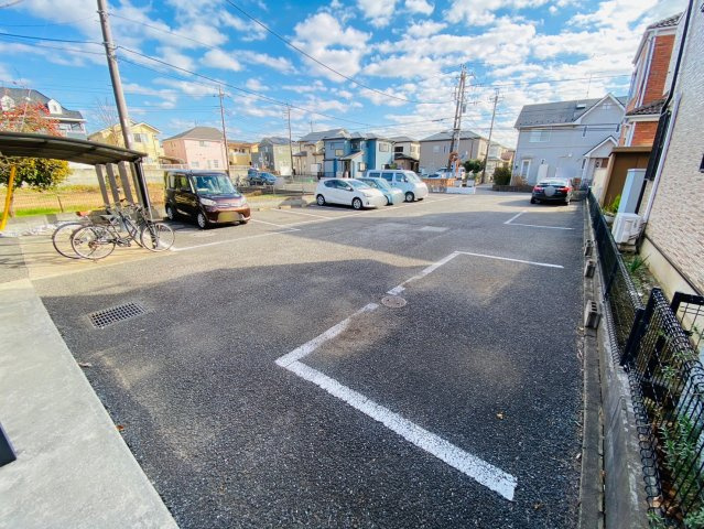 【駐車場】