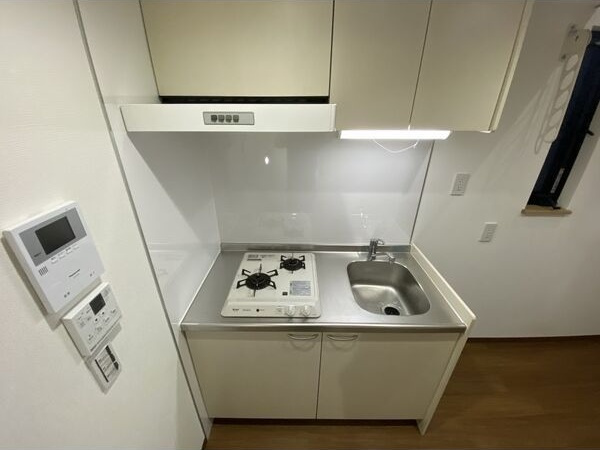 アースクエイク白水南棟のキッチン