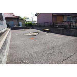 フォレストK　D棟の駐車場
