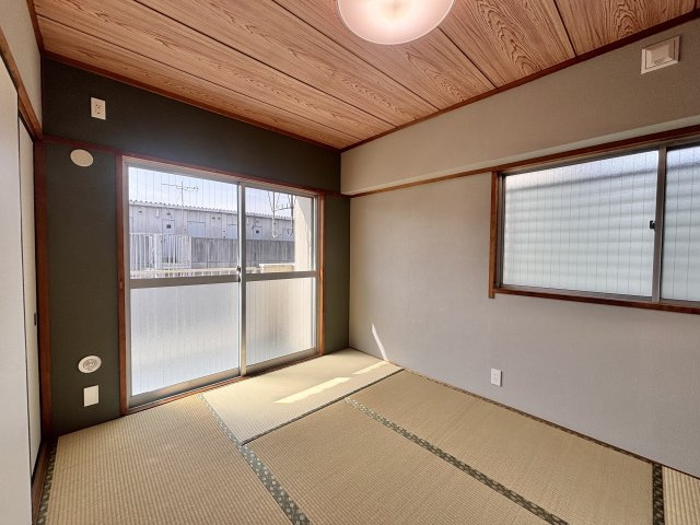 セブンスターマンション御器所の和室
