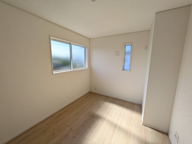 つくばみらい市小絹　第4　新築戸建て　5号棟の洋室
