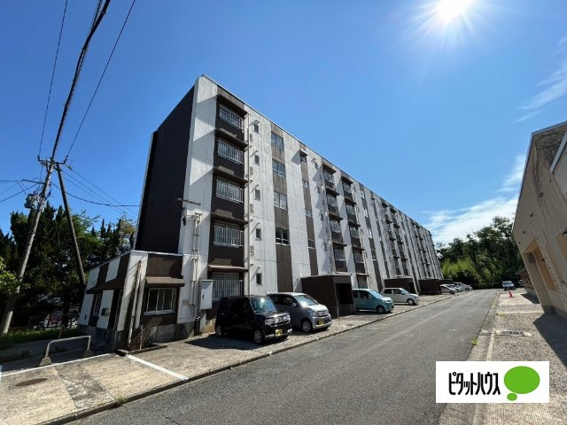 ヴィラナリー新山1号棟