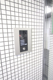 オートロック付きエントランス