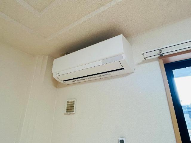 【設備】 | オリエンタルハイツ | エアコン