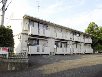 ★敷地内駐車場★（空き状況・使用料等詳細はご確認下さい）