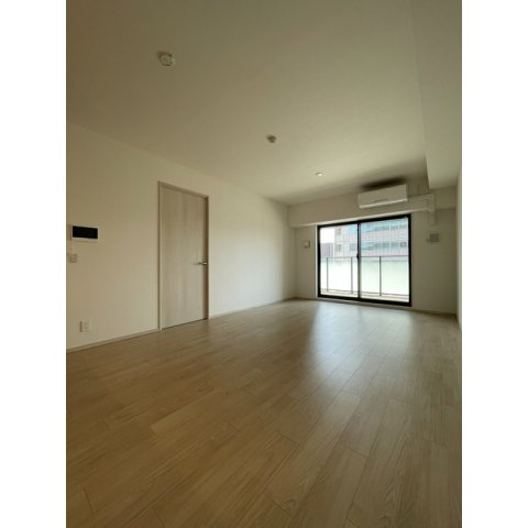 レ・ジェイド岐阜　402号室の居間・リビング|お問い合わせは美濃善不動産駅前店へ！