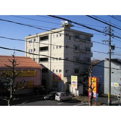 岐阜市加納竜興町２丁目のアパートの外観
