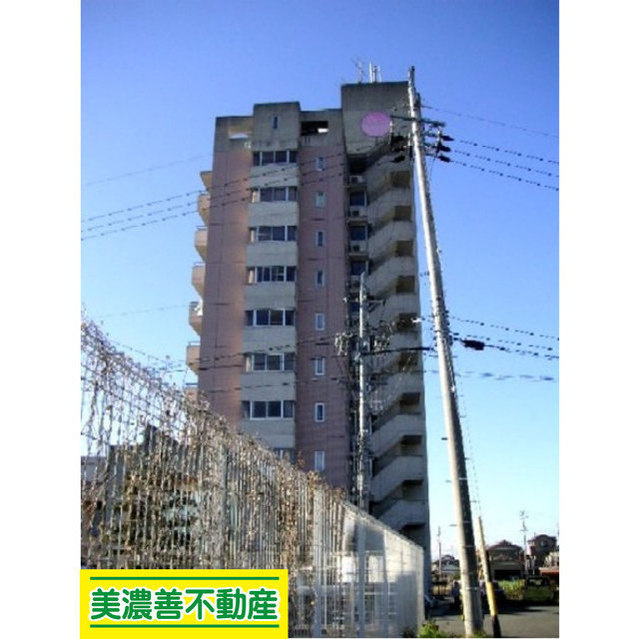 岐阜市萱場南１丁目のアパート