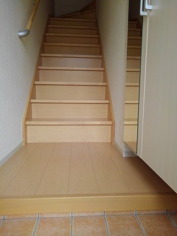 シャイニングの玄関|ゆったりとした玄関です