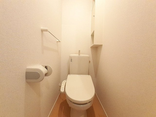 アウル本郷のトイレ|ゆったりとした空間のトイレです