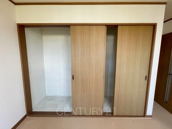渋川市半田中古一戸建ての収納