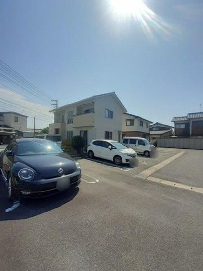 【駐車場】 | Ｐｉｎｅ　Ｃｏｕｒｔ