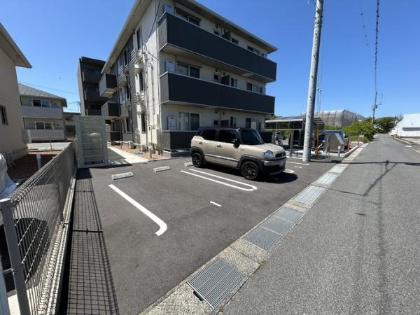 【駐車場】 | グリーンガーデン