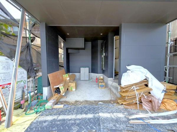 横浜市磯子区滝頭２丁目の新築一戸建の駐車場