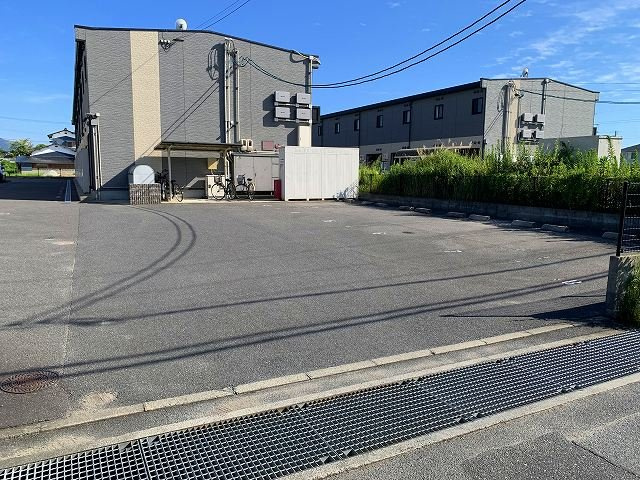 レオパレスたかのはのその他
