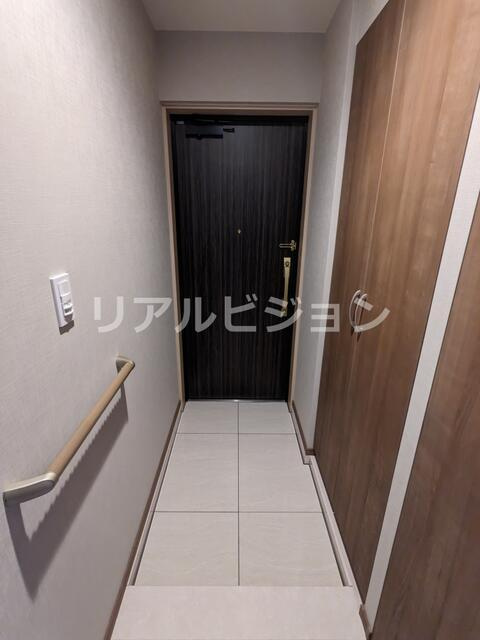 エクセルシオール目黒三田の玄関