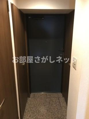 日神パレステージ御徒町Ⅱの玄関