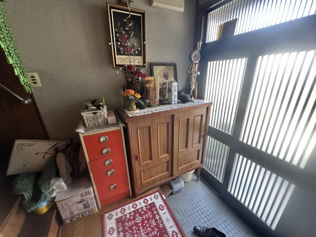 泉北郡忠岡町忠岡東２丁目１３－２２の玄関