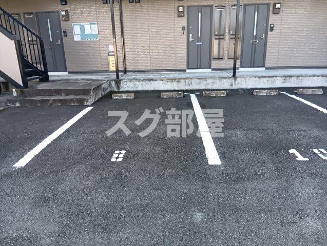 RIO AONO Ⅳ号館の駐車場