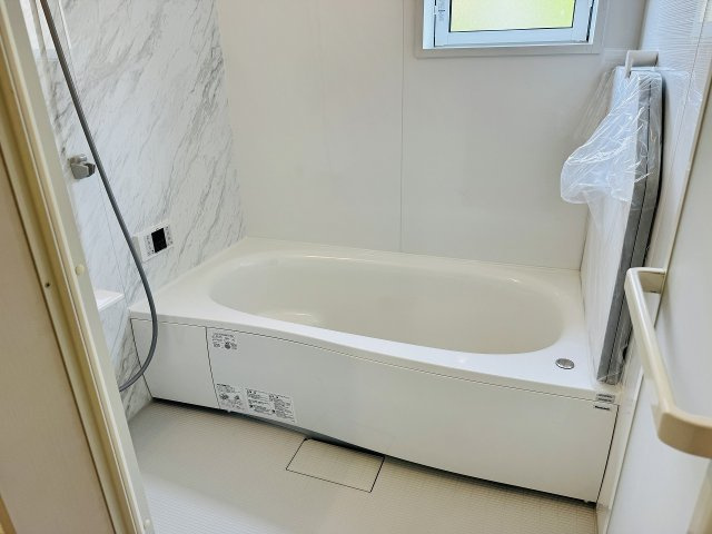 八王子市　石川町　新築一戸建ての浴室|～のびのびくつろげるバスルーム　１日の締めくくりに癒やしのバスタイムを～