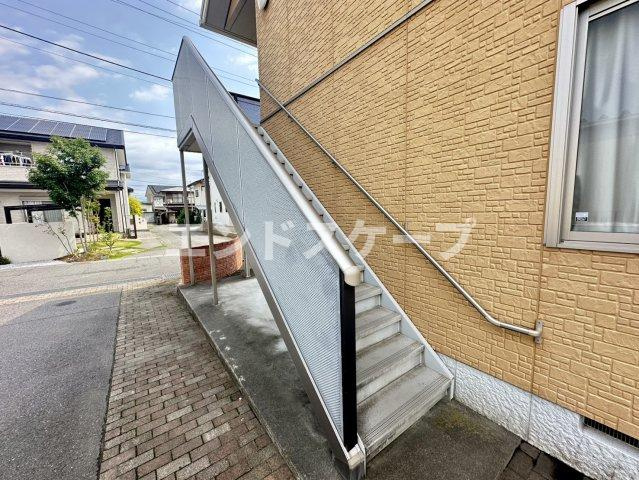 ツインバード　Ｂのエントランス|高崎、前橋のお部屋探しはエンドスケープまで！お客様の理想お聞かせ下さい♪