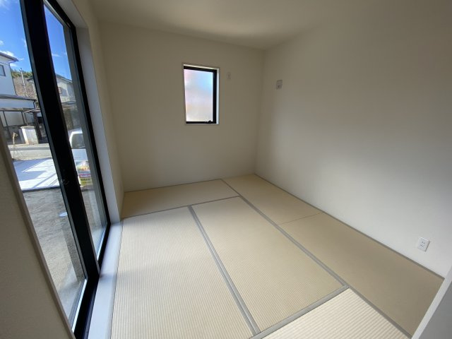 【平赤井2期／1号棟】あると嬉しい家電プレゼントキャンペーン実施中(^^♪の和室|同施工　ゆったりとくつろげる和室です