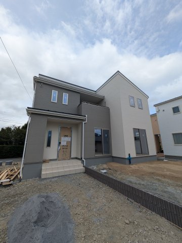 【平赤井2期／1号棟】あると嬉しい家電プレゼントキャンペーン実施中(^^♪の前面道路含む現地写真|同施工◆外観の写真です◆　
お洒落な新築は気分が上がりますね♪家に帰宅するのがより一層楽しみになります♪

