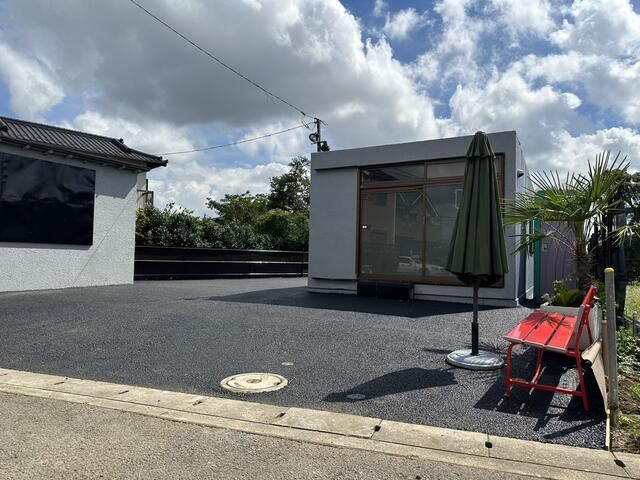 汲沢町貸倉庫