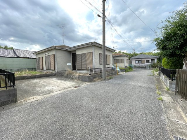 高信貸家の周辺
