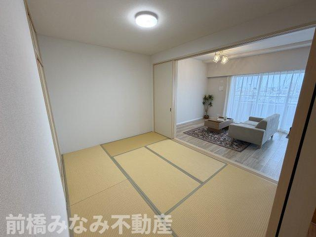 【中古マンション】前橋市本町　ポレスター　502号室　3LDKの和室|柔らかい畳が心地よい和室